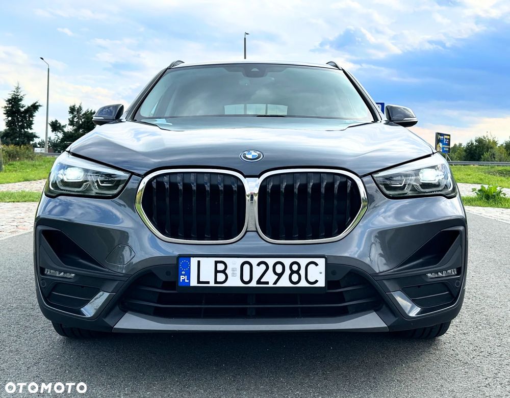 BMW X1 xDrive25e Sport Line - 3