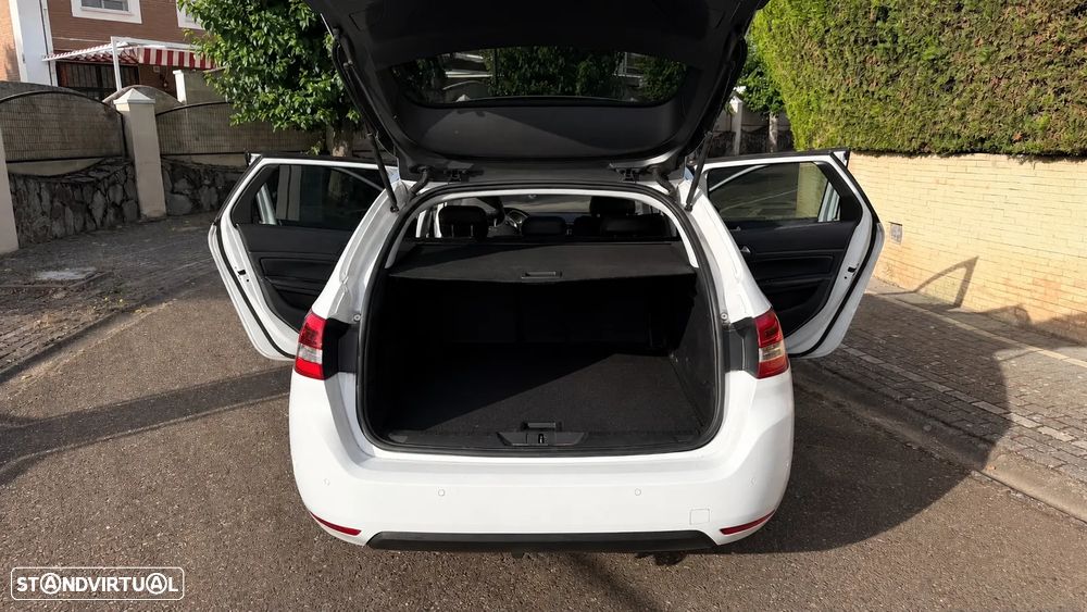 Peugeot 308 SW PureTech 130 Stop & Start Allure - 4