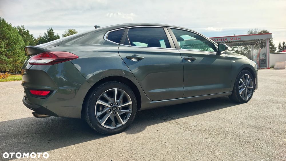 Hyundai i30 1.5 T-GDI 48V Premium DCT - 14