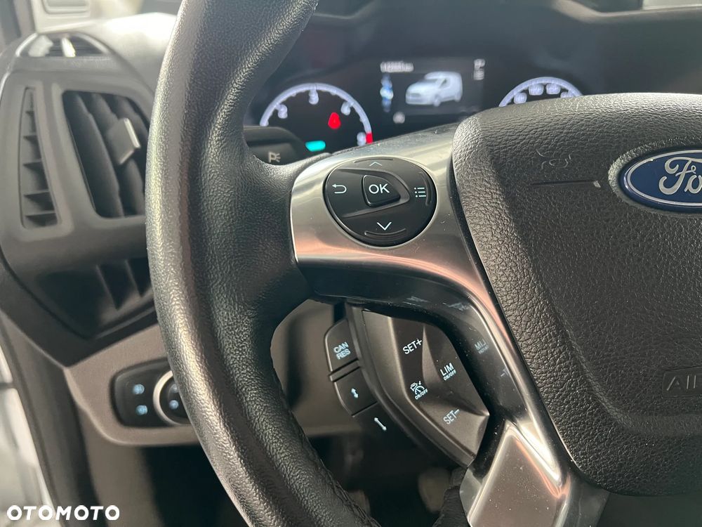 Ford Connect - 25