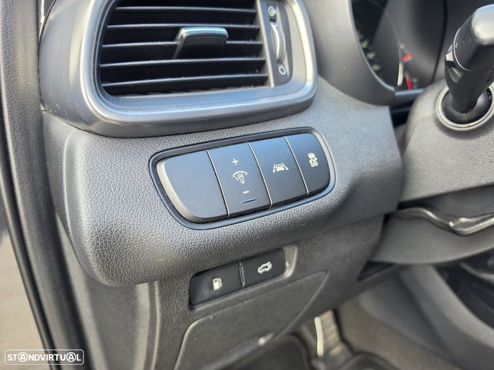 Kia Sorento 2.2 CRDi TOP - 22