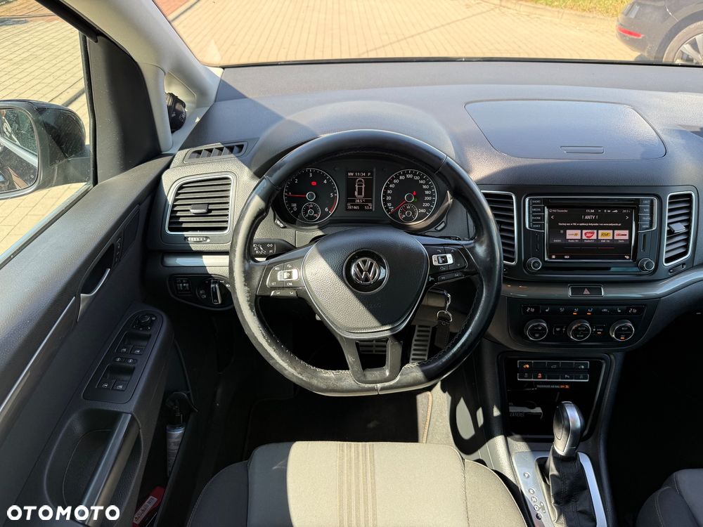 Volkswagen Sharan 2.0 TDI DSG (BlueMotion Technology) Sound - 25