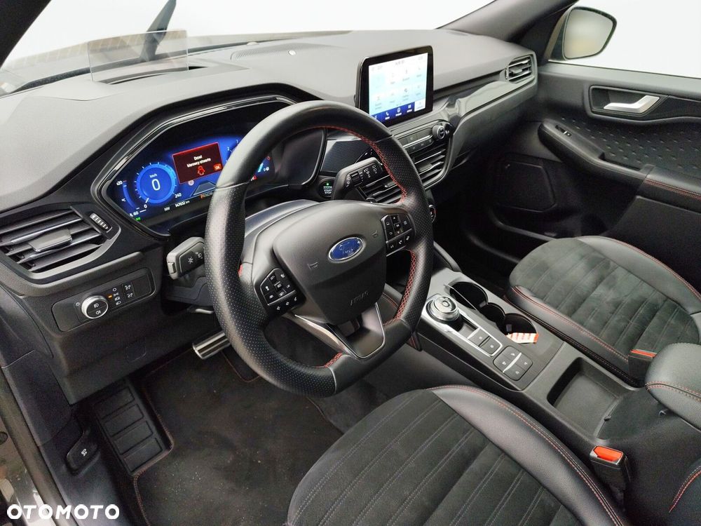 Ford Kuga - 9