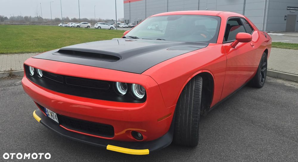 Dodge Challenger 5.7 R/T - 6
