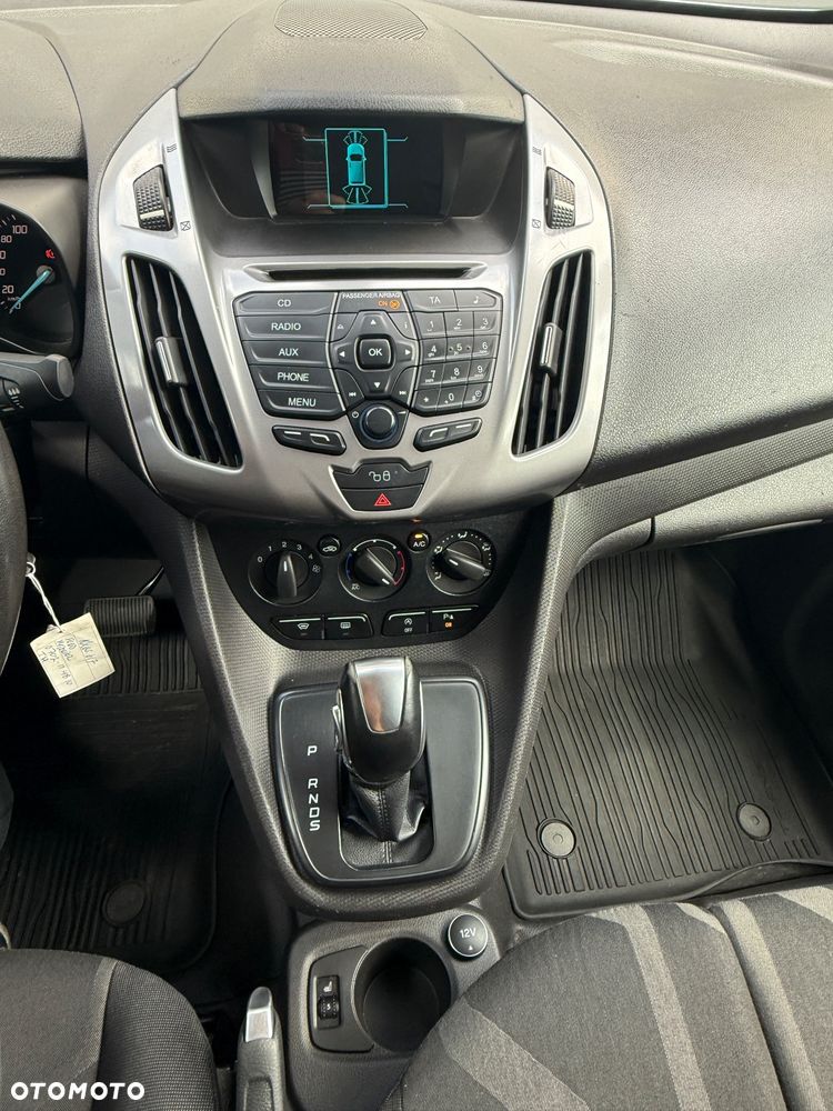 Ford Transit Connect - 23