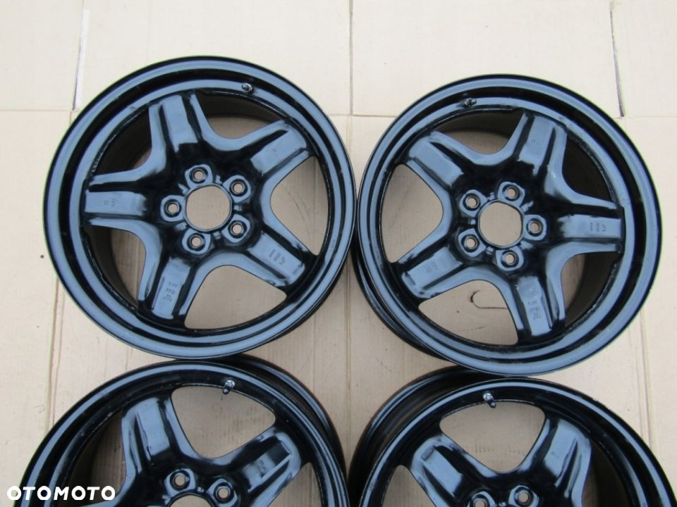 4x Felgi 17 Opel Astra J IV (diesel) Zafira C Insignia B II 7j 5x115 ET44 - 4