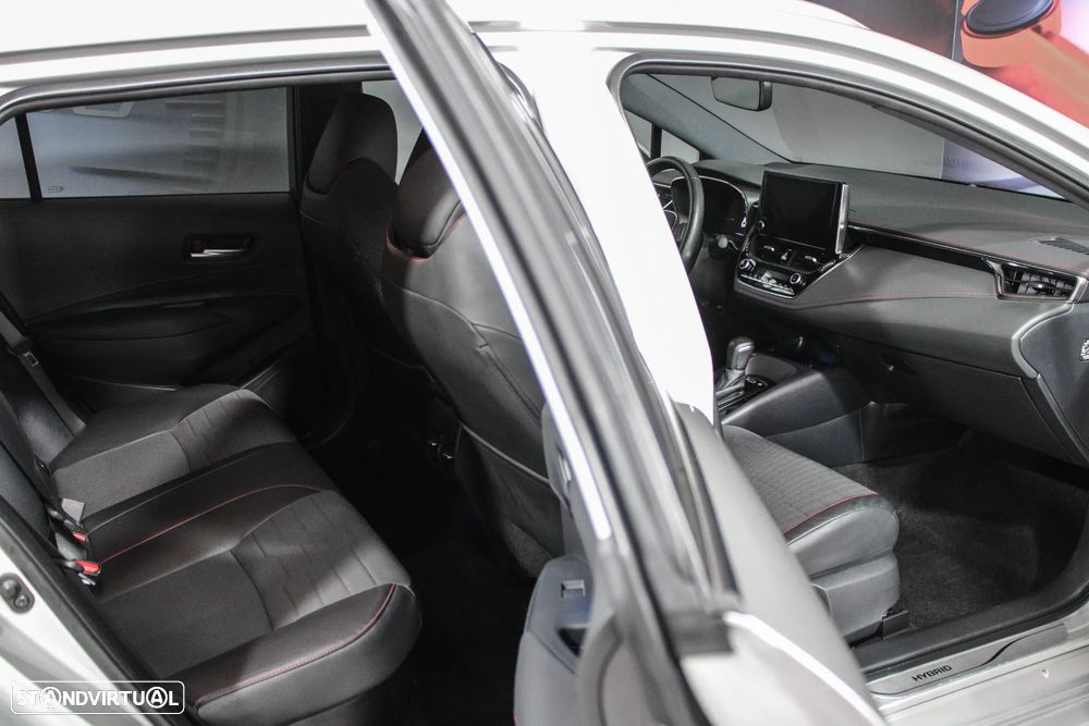 Toyota Corolla Touring Sports 1.8 Hybrid Exclusive - 17