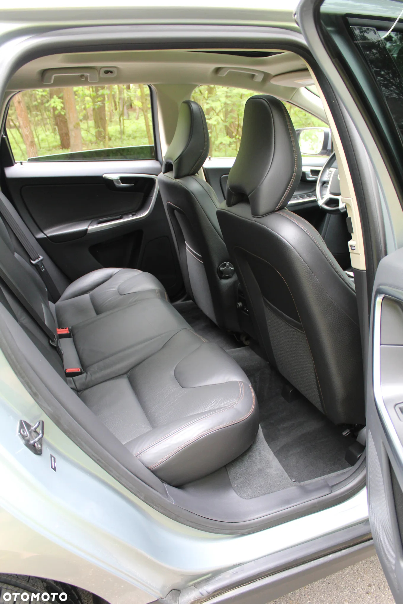 Volvo XC 60 T6 AWD Momentum - 21