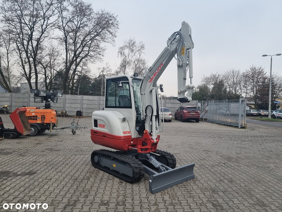 Takeuchi Nowa Koparka Gąsienicowa Takeuchi TB230-V2 - 7
