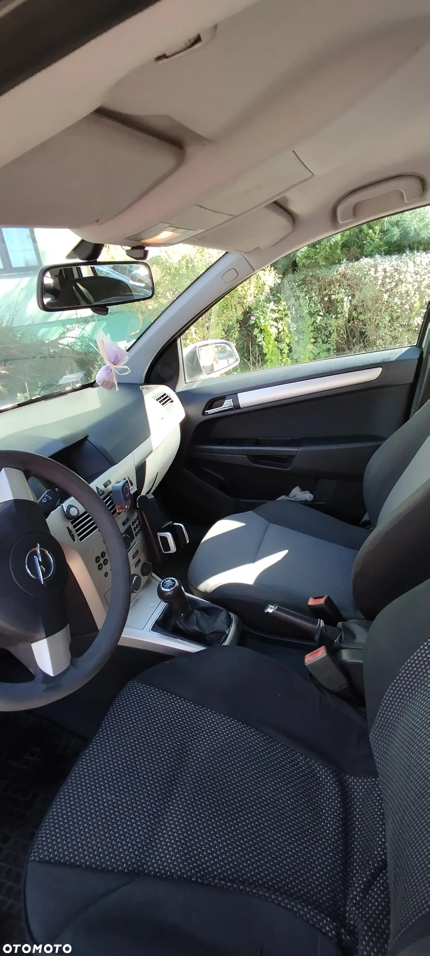 Opel Astra III 1.7 CDTI Essentia - 8