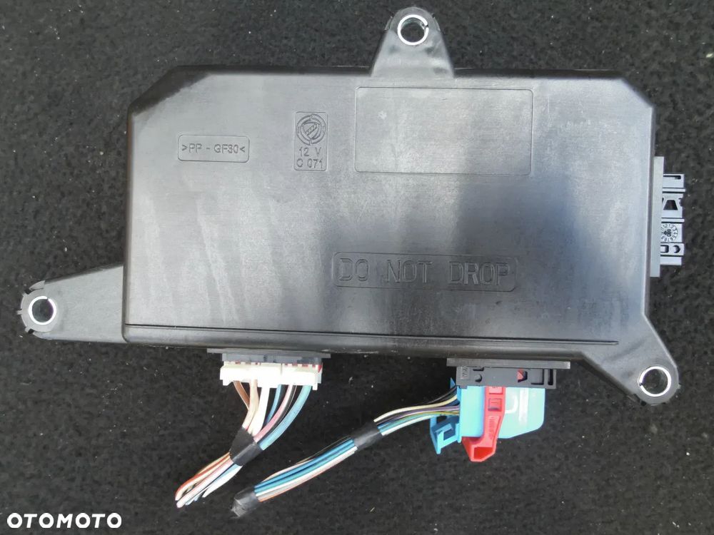FIAT CROMA II MODUŁ STEROWNIK DRZWI PRAWY PRZÓD 51796699 - 3
