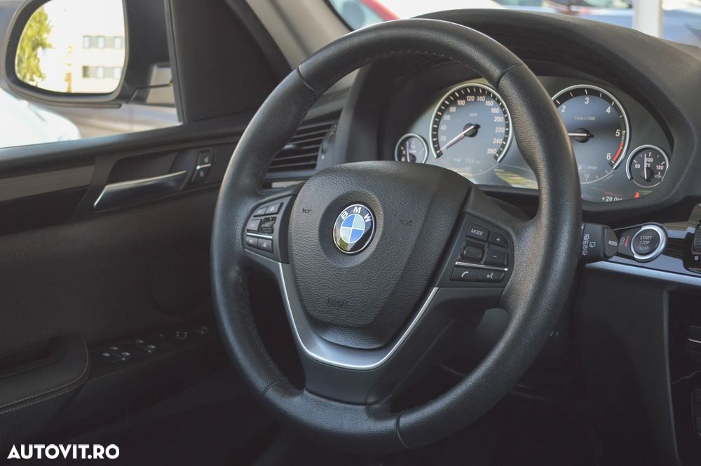 BMW X3 xDrive20d AT xLine - 40