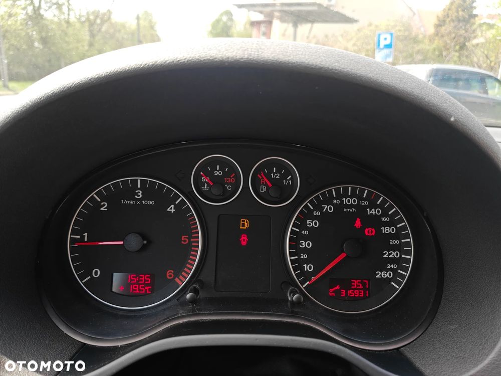 Audi A3 3-drzwiowe 1.9 TDI DPF S Line Sportpaket plus - 22