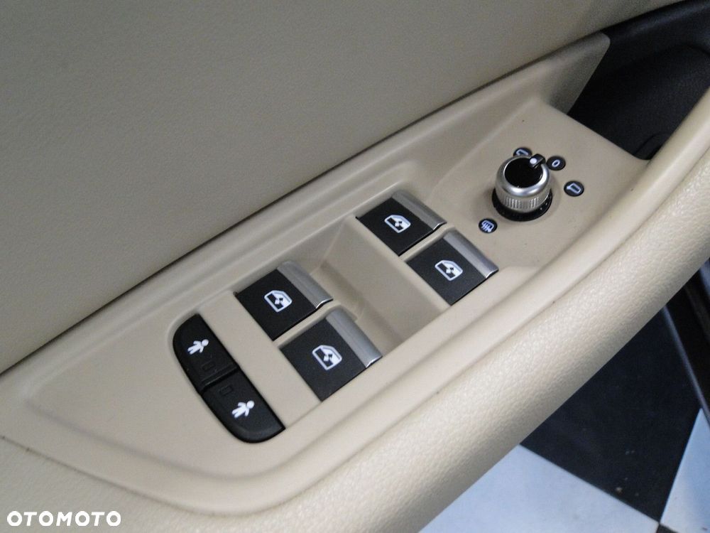 Audi A4 Limousine - 18