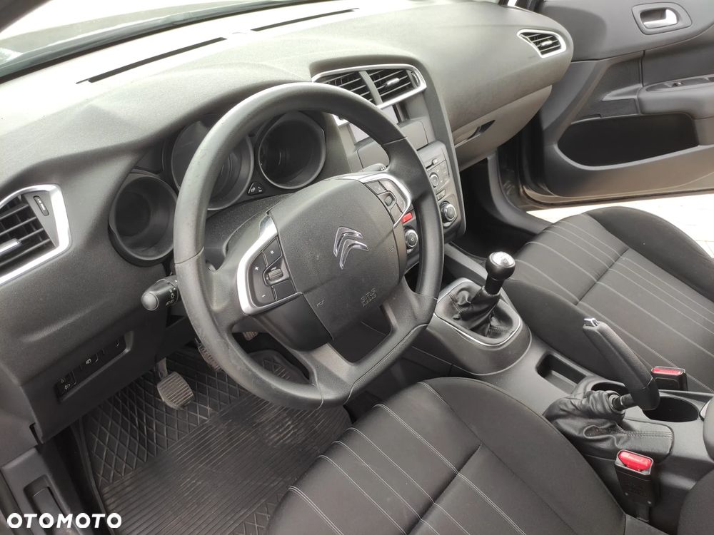 Citroën C4 - 11