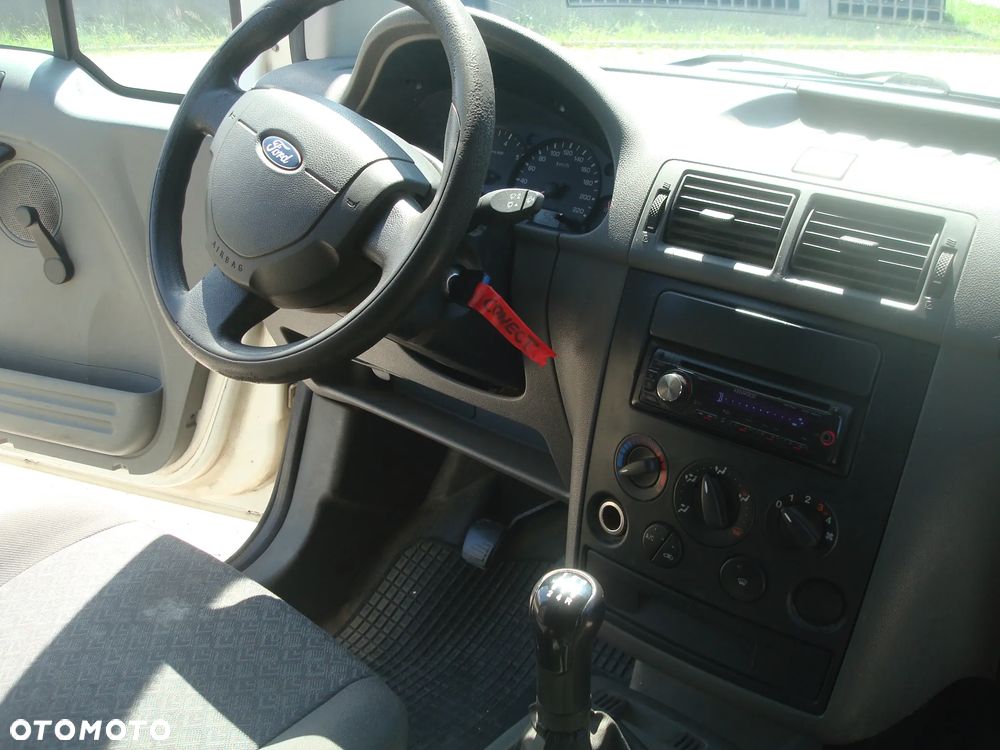 Ford Transit Connect Tourneo (Kurz) Limited - 17