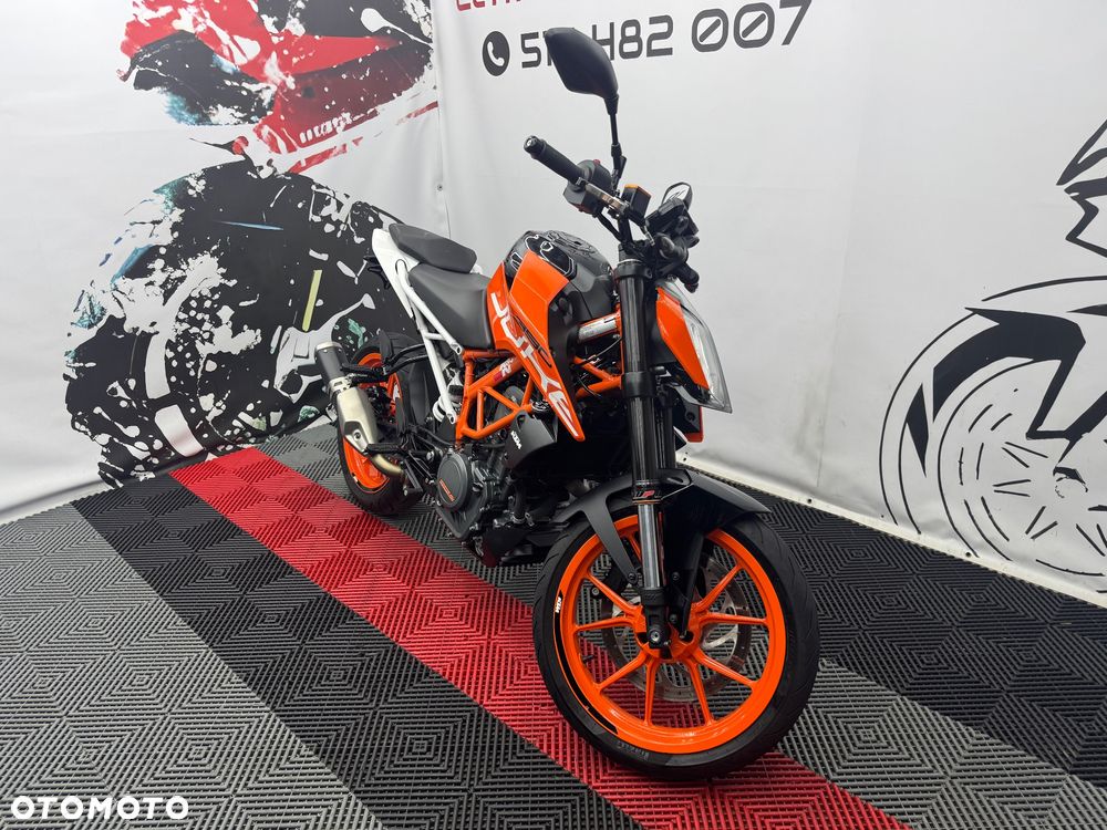 KTM Duke - 4