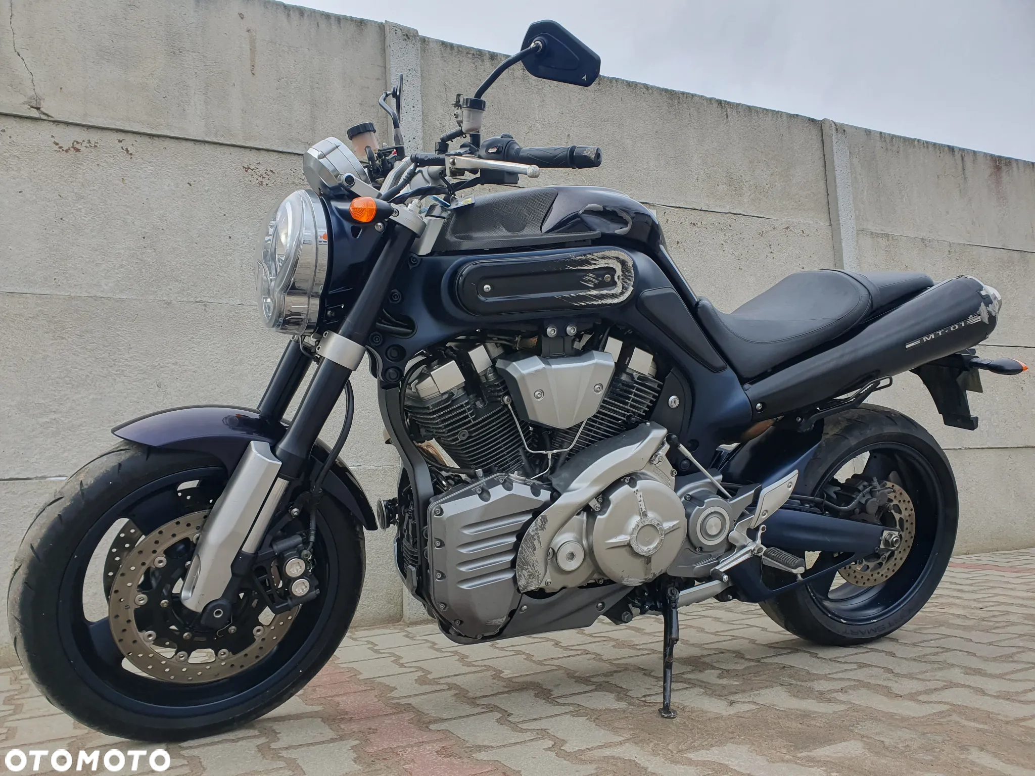 Yamaha MT - 9