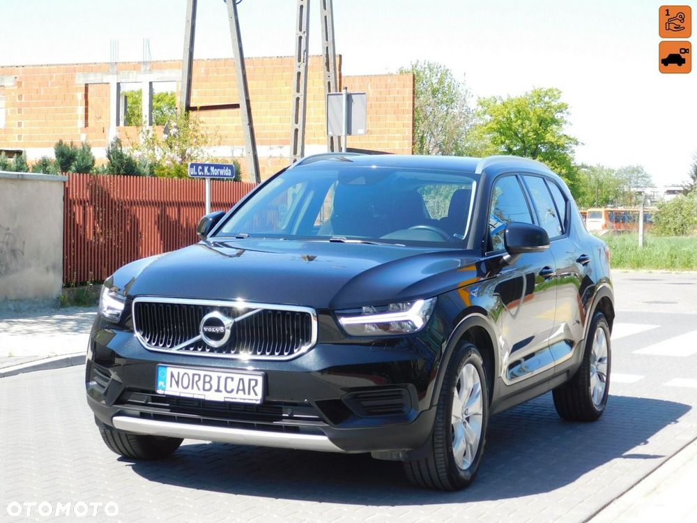 Volvo XC 40 D3 Momentum Pro - 1