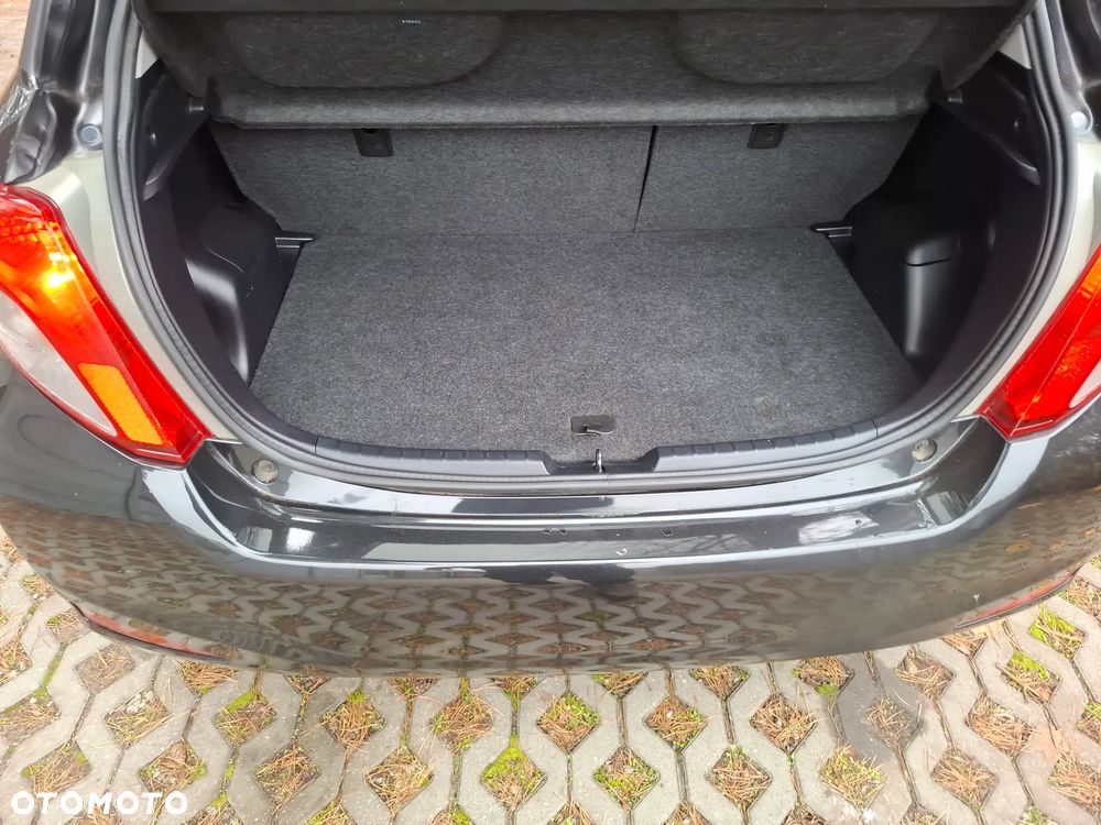 Toyota Yaris 1.33 Life - 11