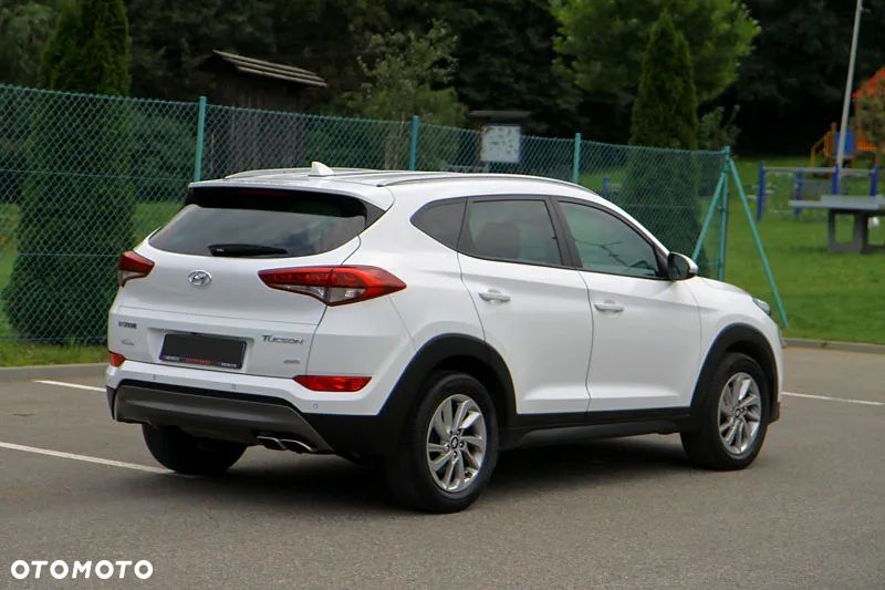 Hyundai Tucson 2.0 CRDI Comfort 4WD - 2