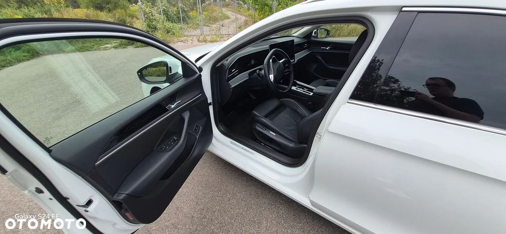 Volkswagen Passat - 7
