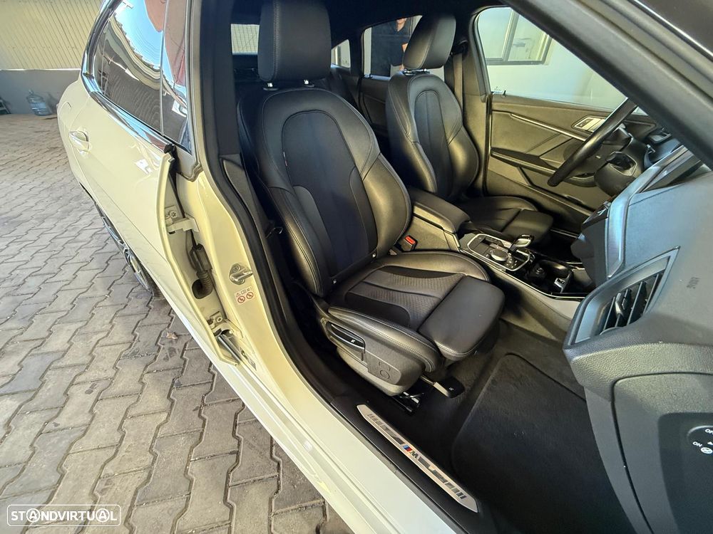 BMW 216 Gran Coupé d Pack Desportivo M - 32