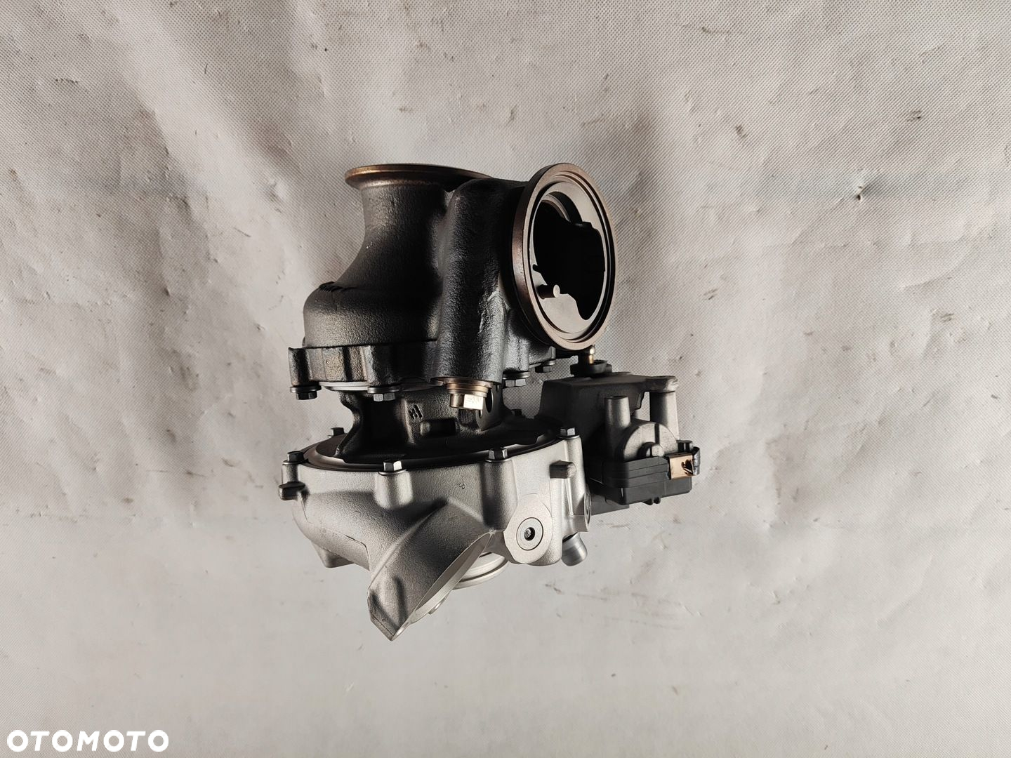 BMW 125 225 325 425 X5 2.0 224 KM 833718 TURBINA - 4