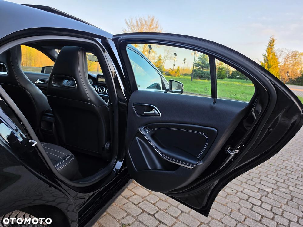 Mercedes-Benz Klasa A 200 CDI (BlueEFFICIENCY) Style - 31
