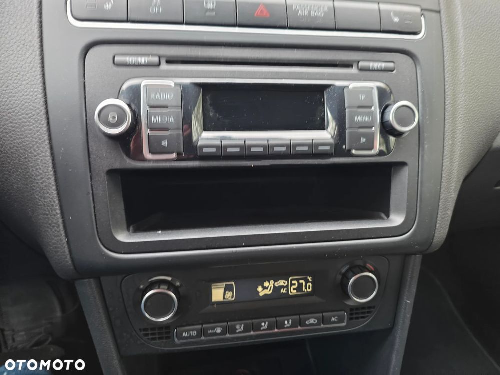 Volkswagen Polo - 13