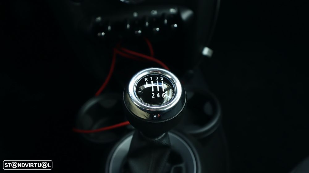 MINI 3 Portas Cooper D - 43
