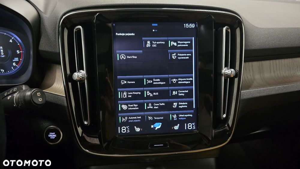 Volvo XC 40 D4 AWD Inscription - 23