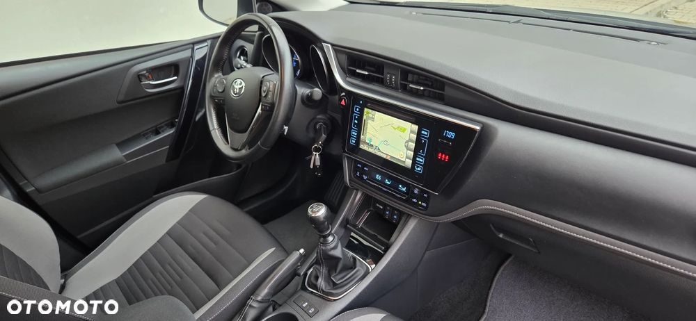 Toyota Auris 1.2 Turbo Edition-S - 37