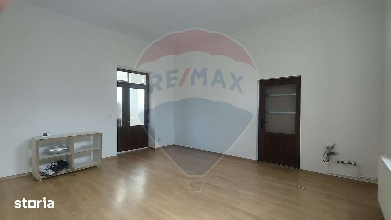 De închiriat spațiu comercial/office – 21 mp, Șimleu Silvaniei - Imagine principală: 3/7