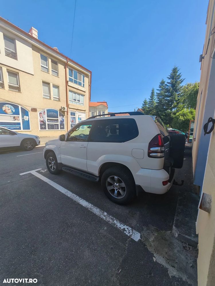 Toyota Land Cruiser 3.0 D-4D Automatik - 5
