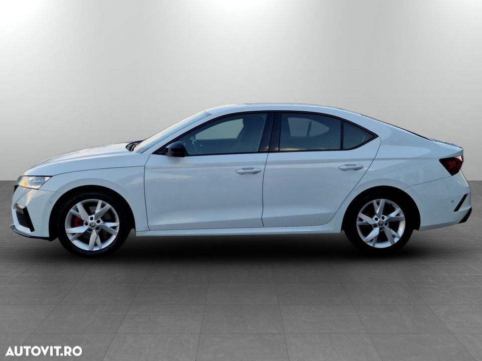 Skoda Octavia 2.0 TDI DSG RS - 2