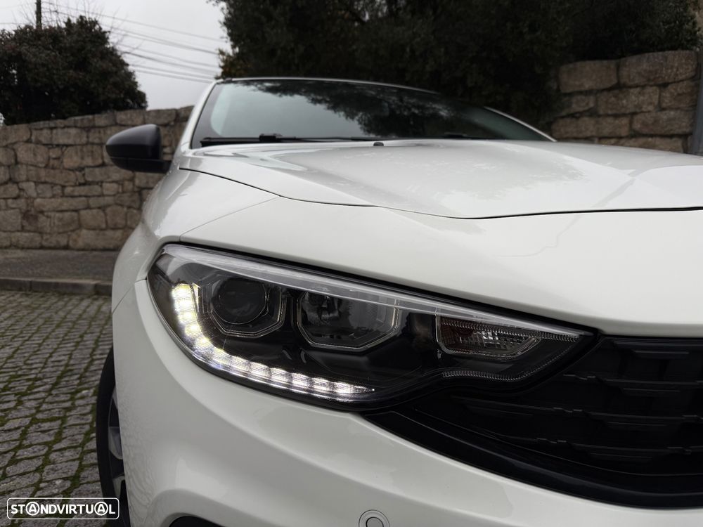 Fiat Tipo Station Wagon 1.3 M-Jet Lounge - 12