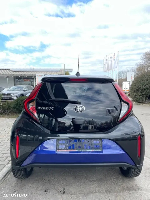 Toyota Aygo X 1.0l MT Dynamic - 6