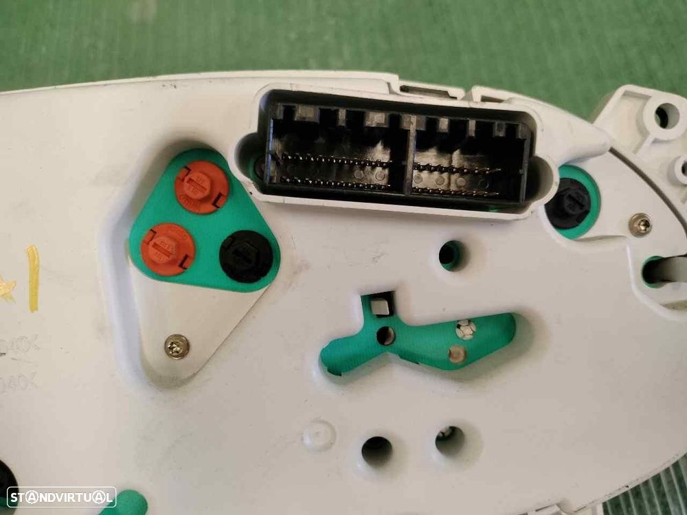 QUADRANTE HYUNDAI H-1 / STAREX LIMUSINA 2005 - 2