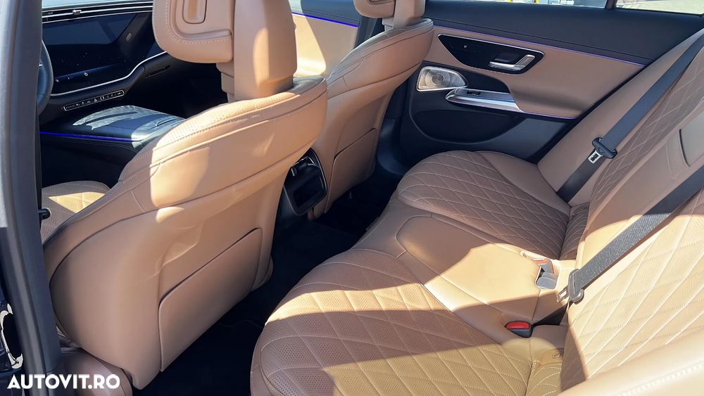 Mercedes-Benz E - 13