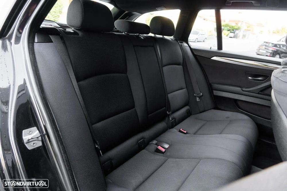 BMW 520 d Line Luxury - 27