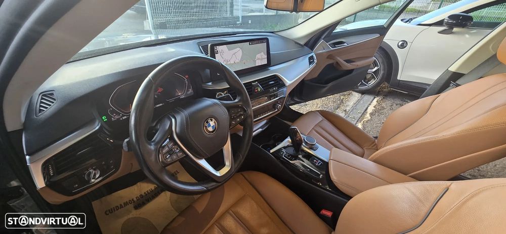 BMW 520 d Line Luxury Auto - 23