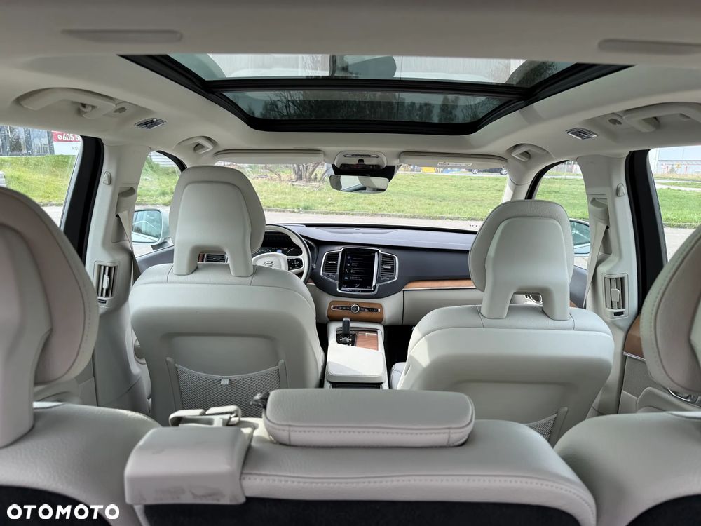 Volvo XC 90 T8 AWD Recharge Geartronic Inscription Edition - 12