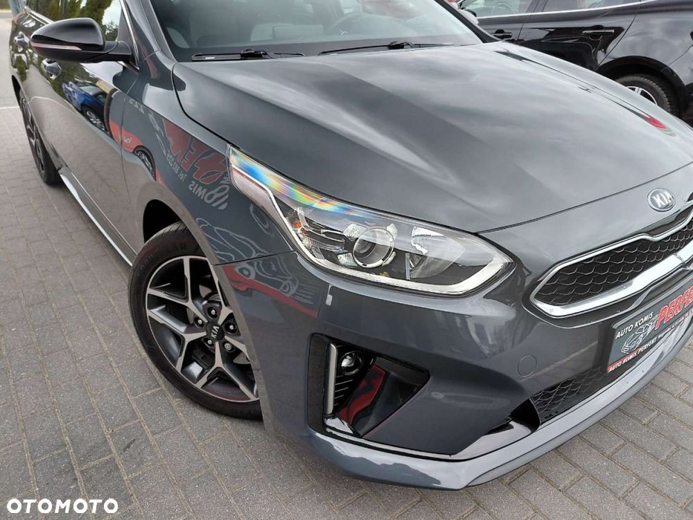 Kia ProCeed - 5