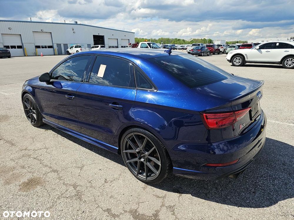 Audi S3 S tronic - 4