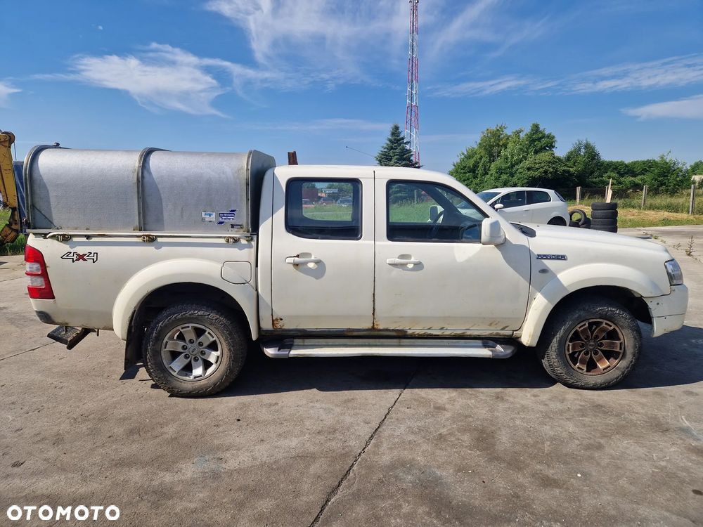 Ford Ranger 2.5 TDCi DC XLT - 4