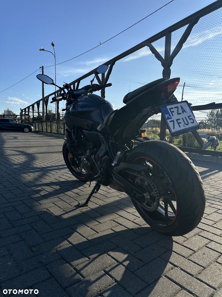 Yamaha MT - 5
