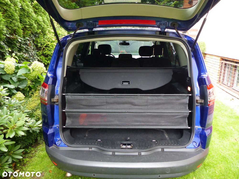 Ford S-Max - 10