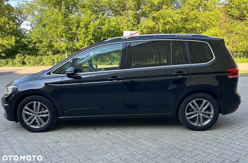 Volkswagen Touran 2023 photo 5