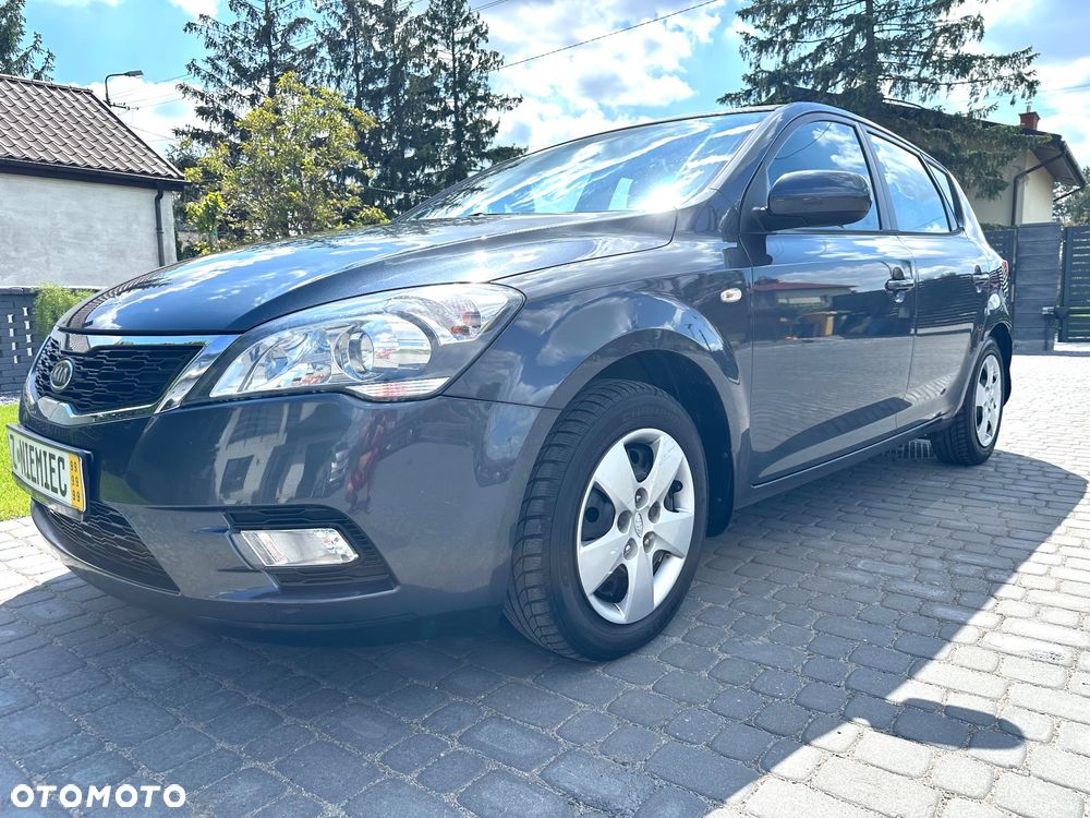 Kia Ceed 1.4 CVVT Spirit - 21